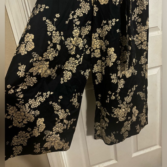 Rebecca Taylor Navy and Cream floral jumpsuit. Size 8. EUC. - Picture 5 of 5